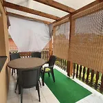 度假居 Beke Szigete Nyaralo