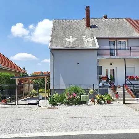 Beke Szigete Nyaralo Dom wakacyjny
